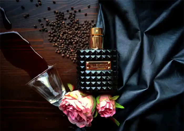 Nước Hoa Cho Nữ Valentino Donna Noir Absolu EDP, 100 ml