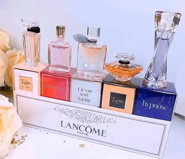 Set Nước Hoa Nữ Lancôme Mini (Tresor In Love, Miracle, La Vie Est Belle, Tresor, Hypnose)