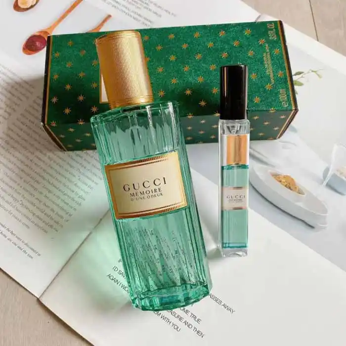 Set Nước Hoa Unisex Gucci Memoire D’une Odeur EDP (100ml, Mini 7.4ml)