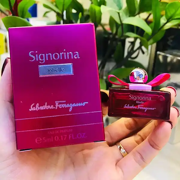 Nước Hoa Nữ Salvatore Ferragamo Signorina Ribelle 5ml