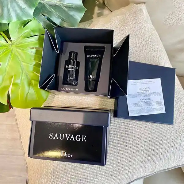 Set 2 Món Nước Hoa Và Sữa Tắm Dior Sauvage EDP (EDP 10ml & Gel 20ml)