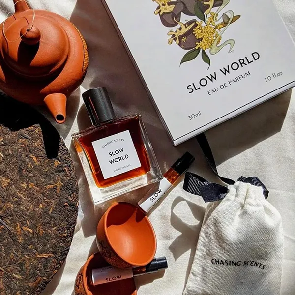 Nước Hoa Unisex Chasing Scents Slow World Eau De Parfum 30ml