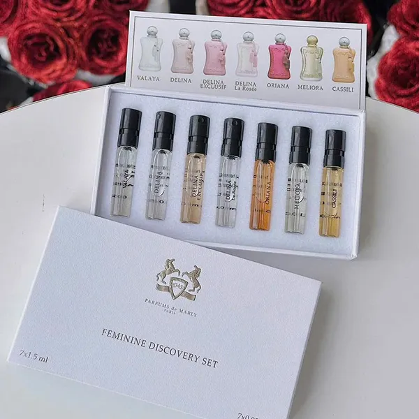 Set Nước Hoa Nữ Parfums De Marly Feminine Discovery Set 7 x 1.5ml