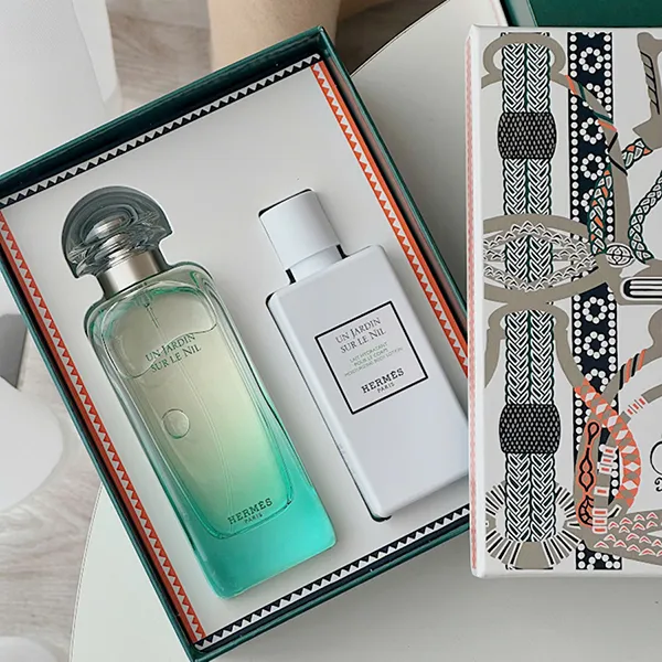 Set Nước Hoa Unisex Hermès Un Jardin Sur Le Nil 100ml Và Body Lotion 80ml