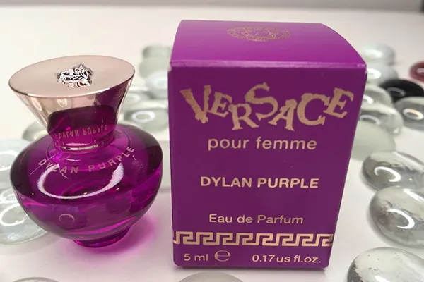 Nước Hoa Nữ Versace Pour Femme Dylan Purple Eau De Parfum 5ml