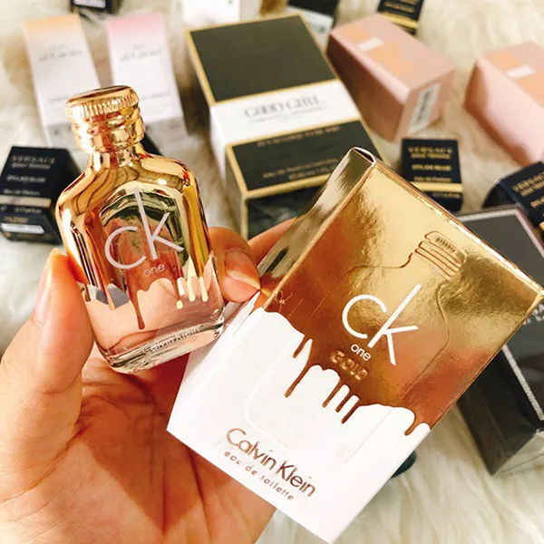Nước Hoa Unisex Calvin Klein CK One Gold EDT 10ml