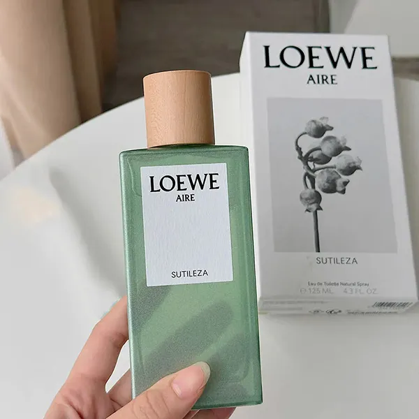 Nước Hoa Nữ Loewe Aire Sutileza Eau De Toilette 125ml