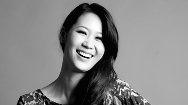 Bí Quyết Chăm Sóc Da Của Nàng Hậu Thanh Lịch Dương Thùy Linh: Bí Mật Giữ Vẻ Đẹp Trẻ Trung