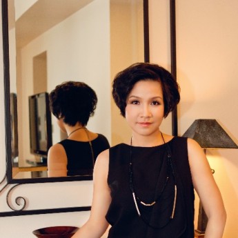 Bí Quyết Dưỡng Da Của Ca Sĩ Mỹ Linh - Bí Quyết Cho Vẻ Đẹp Ageless