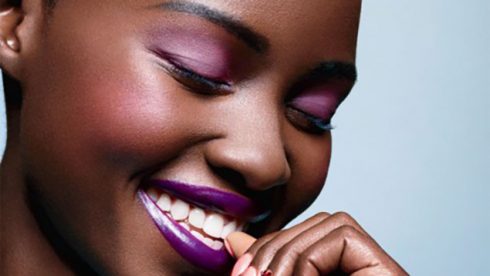 Bí quyết làm đẹp của Nữ hoàng da màu Lupita Nyong'o