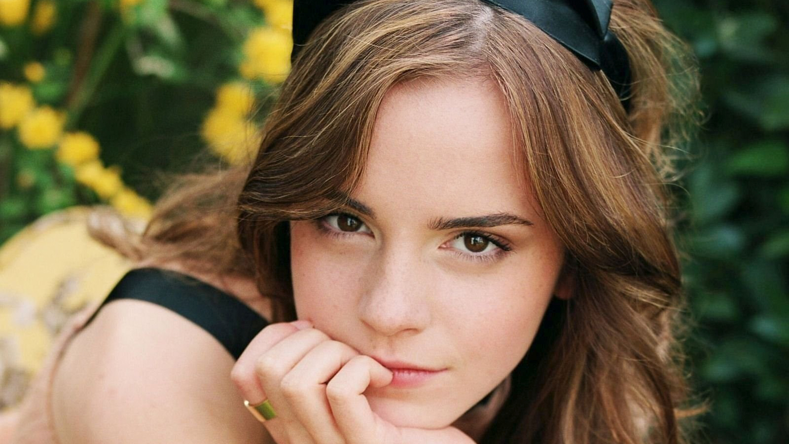 Cảm hứng làm đẹp đơn giản mà hiệu quả từ Emma Watson