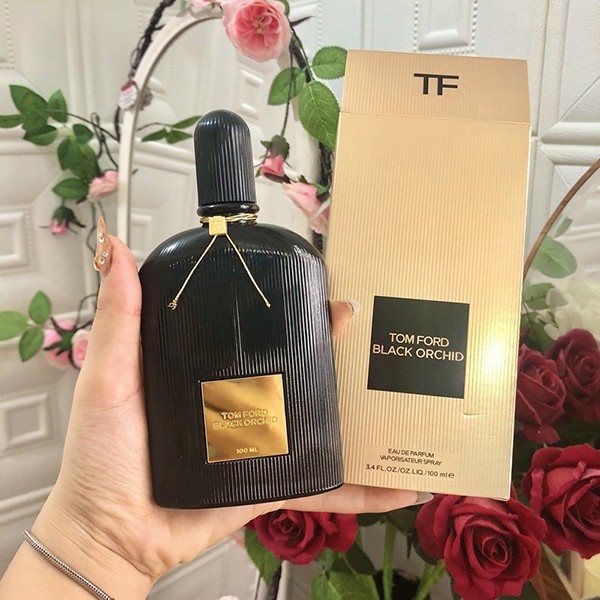 Đánh giá Nước Hoa Nữ Tom Ford Black Orchid EDP: Quyến rũ, bí ẩn và đầy lôi cuốn