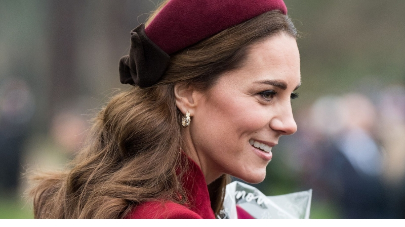 Ngắm nhìn những kiểu tóc đẹp thanh lịch của công nương Kate Middleton