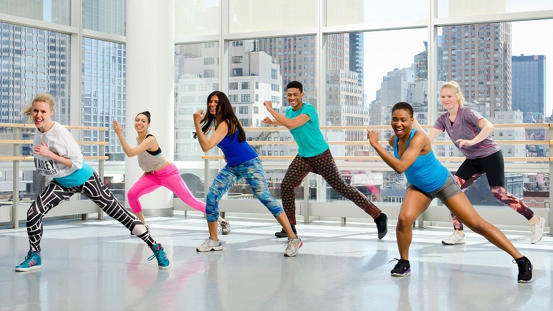 5 lý do vì sao bạn nên bắt đầu tập nhảy Zumba ngay hôm nay