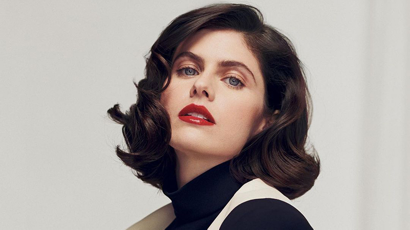 Vẻ đẹp của nàng thơ nước Mỹ Alexandra Daddario