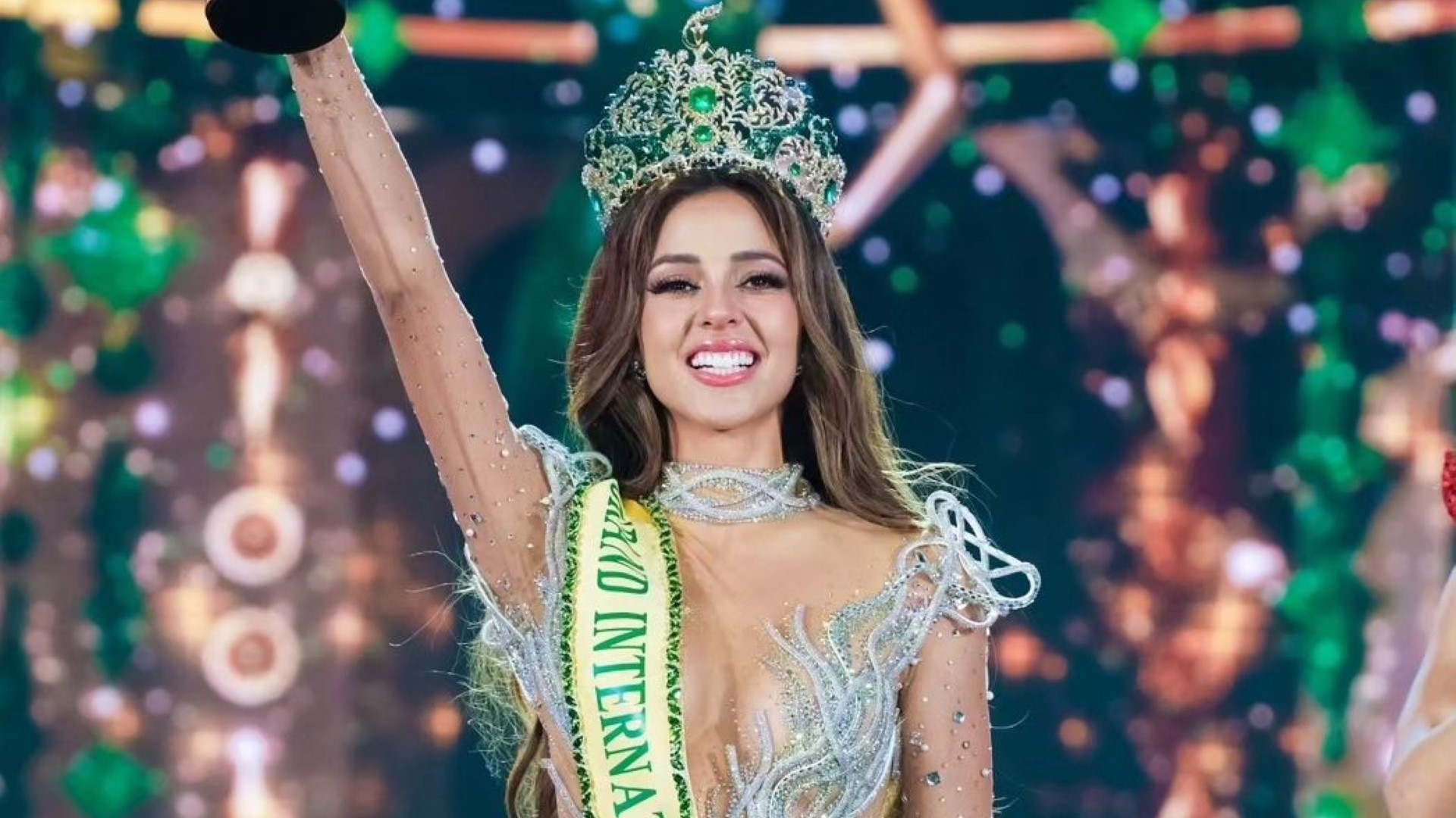 Phong cách trang điểm của Luciana Fuster – Miss Grand International 2023