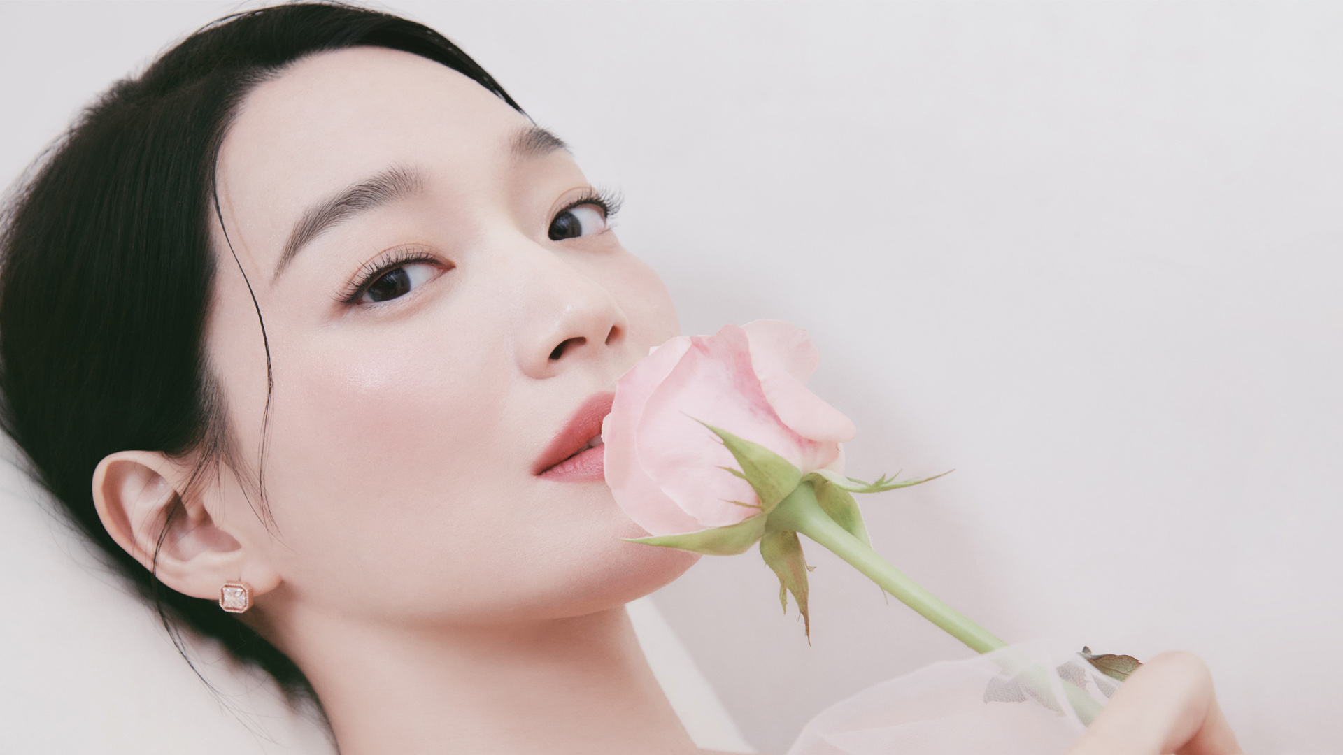 Shin Min-A và nguồn ánh sáng trọn vẹn